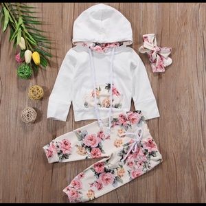 Baby girl floral hoodie set